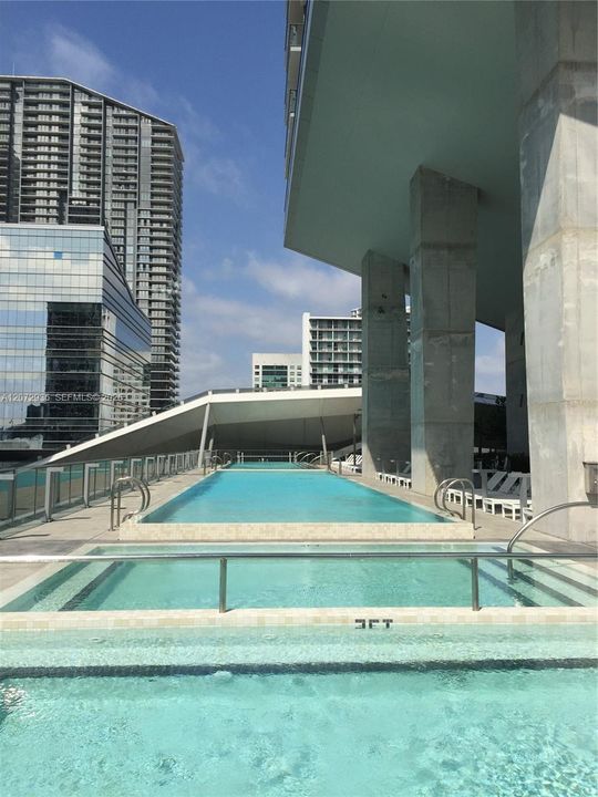 For Rent: $6,150 (2 beds, 2 baths, 1244 Square Feet)