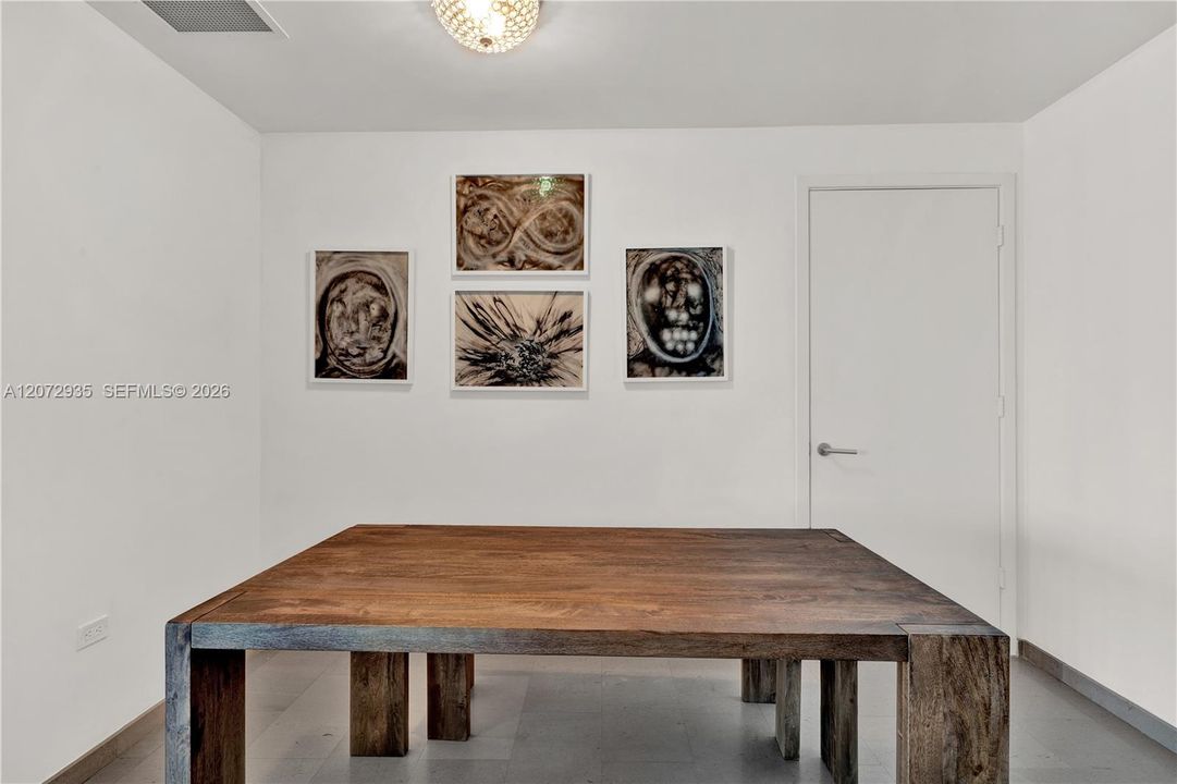 For Rent: $6,150 (2 beds, 2 baths, 1244 Square Feet)