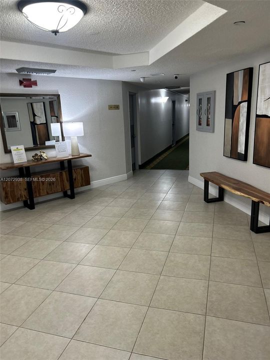For Sale: $200,000 (2 beds, 2 baths, 1100 Square Feet)