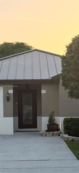 En Venta: $558,200 (3 camas, 2 baños, 1708 Pies cuadrados)