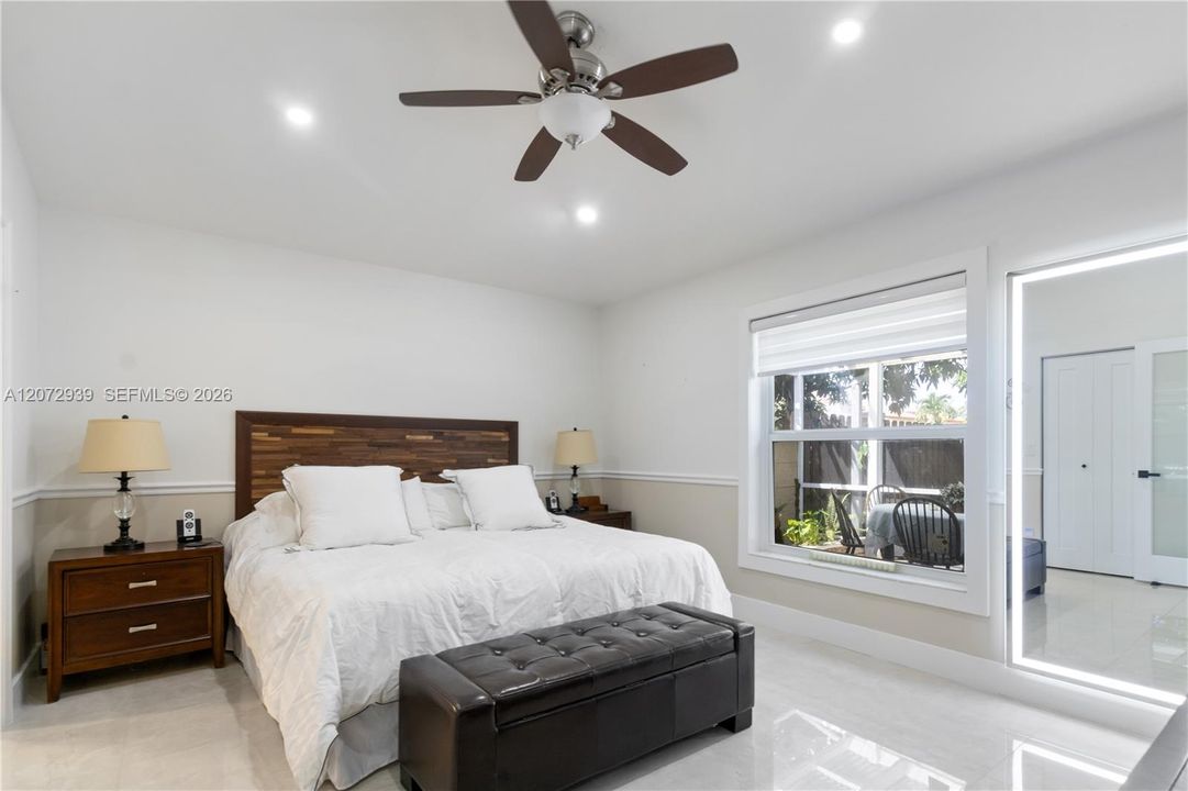 En Venta: $558,200 (3 camas, 2 baños, 1708 Pies cuadrados)