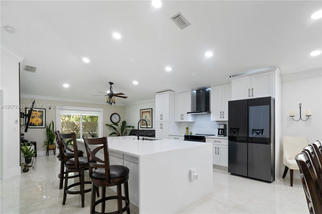 En Venta: $558,200 (3 camas, 2 baños, 1708 Pies cuadrados)