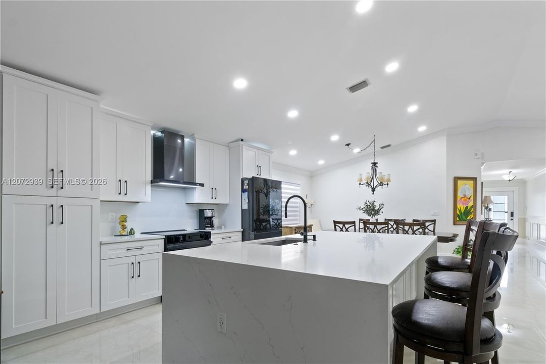 En Venta: $558,200 (3 camas, 2 baños, 1708 Pies cuadrados)