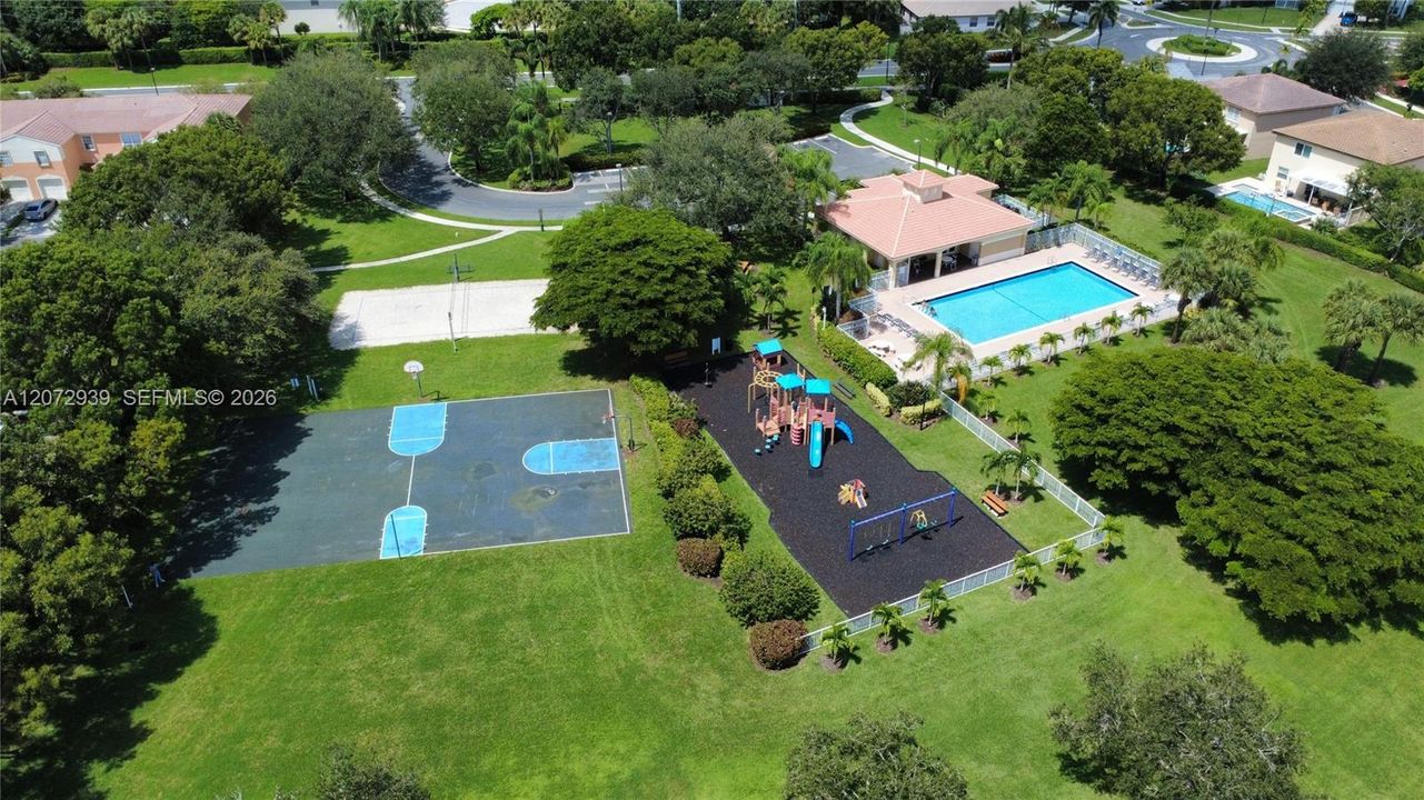 En Venta: $558,200 (3 camas, 2 baños, 1708 Pies cuadrados)