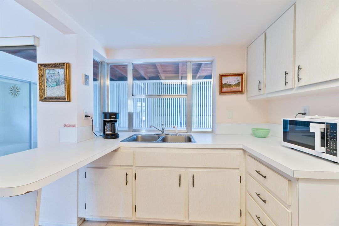 20260729 - 4500 NW 47th Ct - MR-12