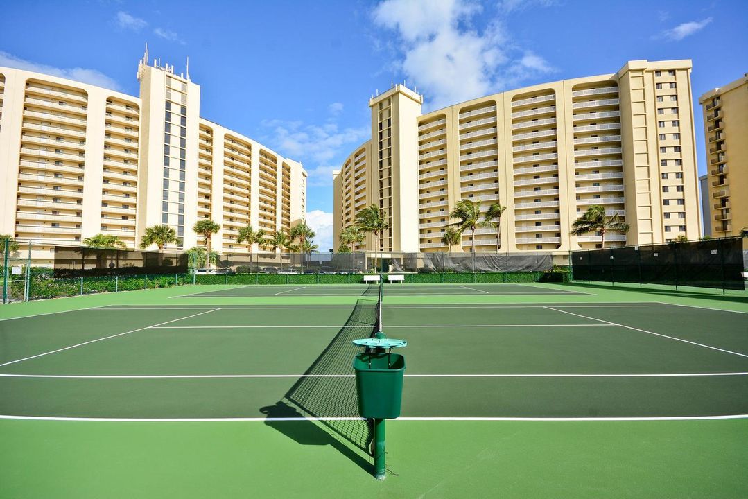 400 Ocean Trail Way 1405-large-036-001-T