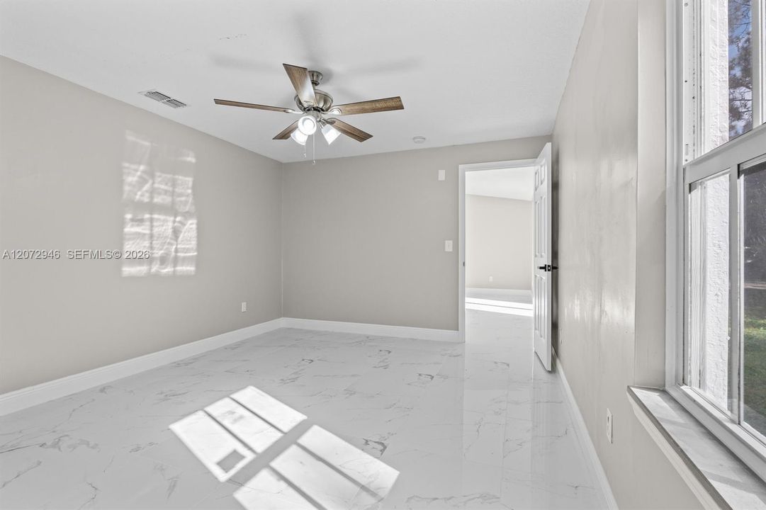 For Rent: $2,100 (3 beds, 2 baths, 0 Square Feet)