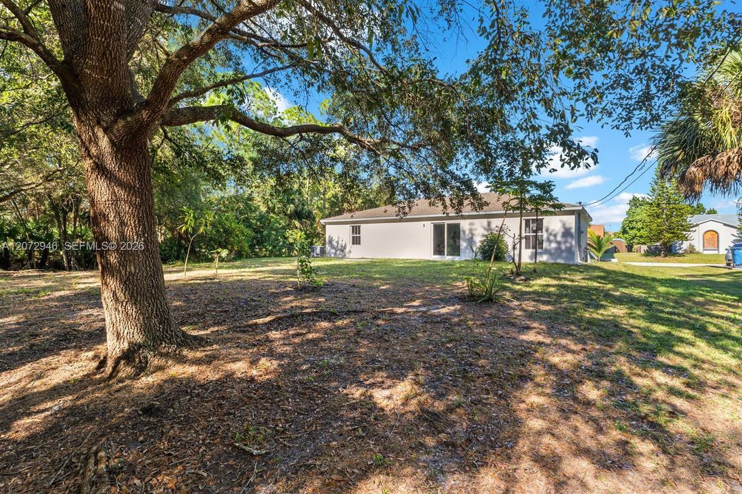 For Rent: $2,100 (3 beds, 2 baths, 0 Square Feet)