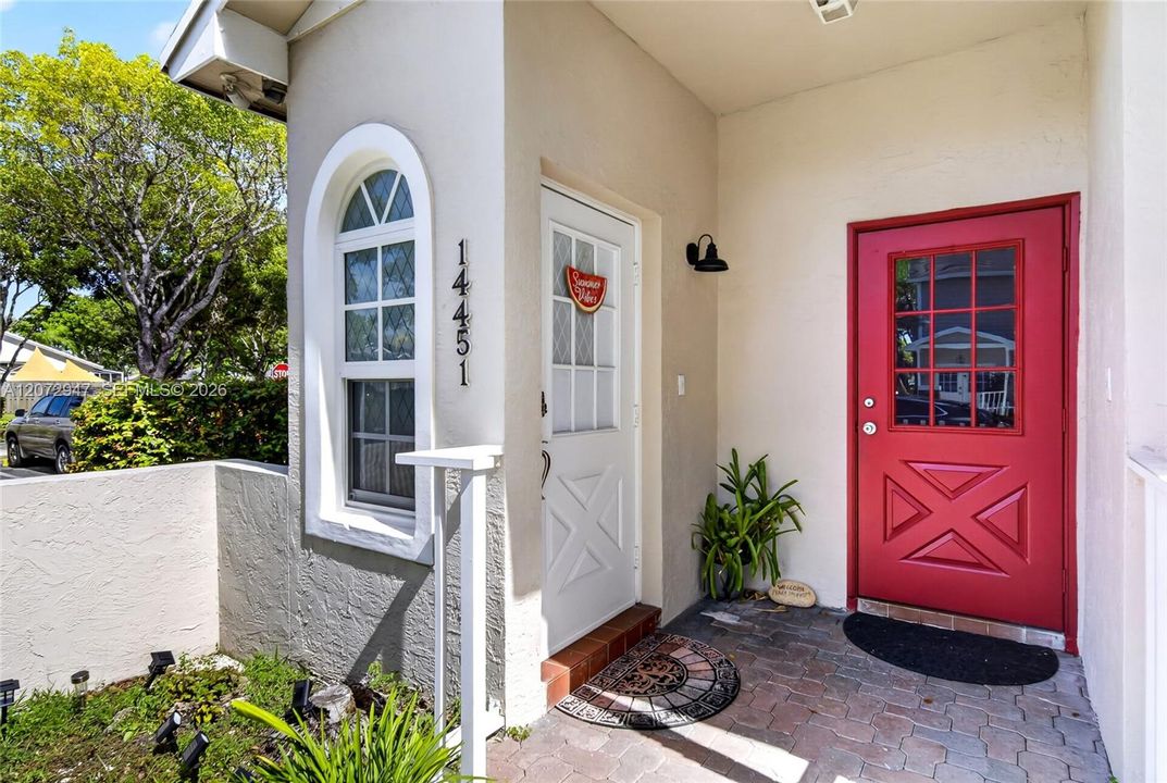 En Venta: $270,000 (1 camas, 1 baños, 770 Pies cuadrados)