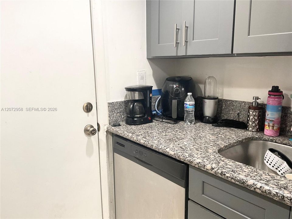 En Venta: $210,000 (2 camas, 2 baños, 1417 Pies cuadrados)