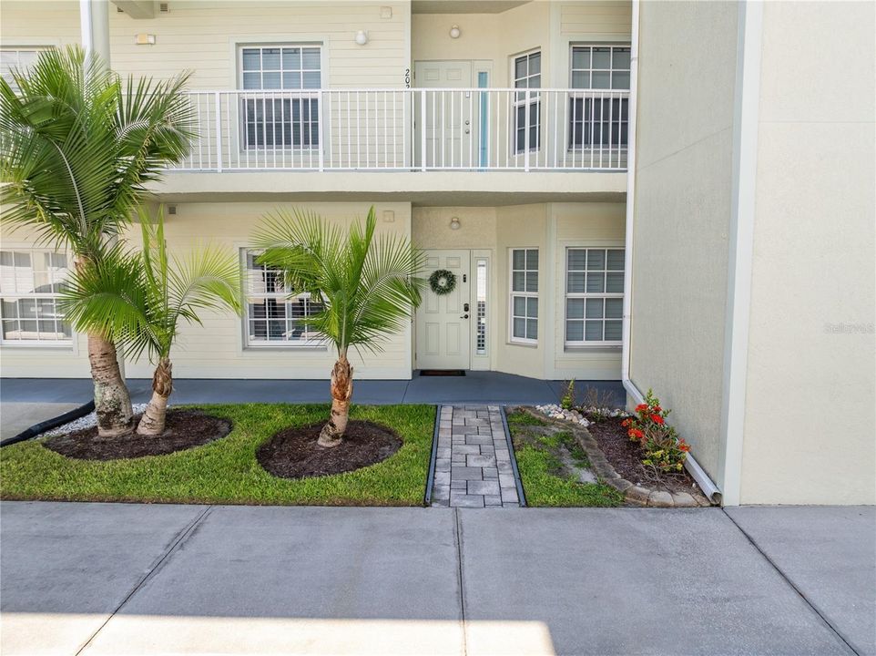 13570 MYSTIC DR, #102