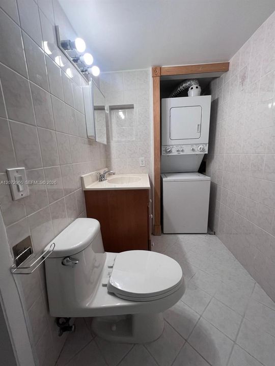 En Renta: $2,300 (2 camas, 2 baños, 898 Pies cuadrados)
