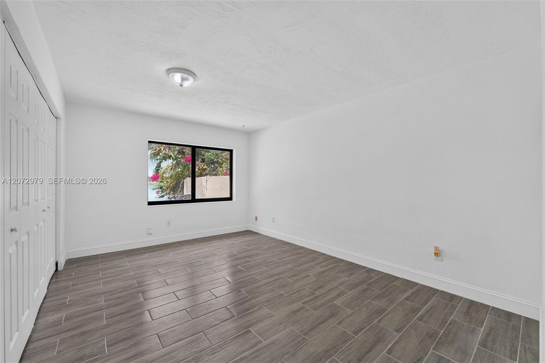 En Renta: $3,250 (3 camas, 2 baños, 1225 Pies cuadrados)