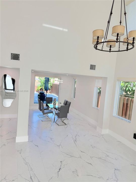For Sale: $1,100,000 (4 beds, 3 baths, 2997 Square Feet)