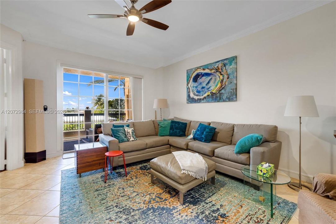 For Rent: $6,500 (2 beds, 2 baths, 1672 Square Feet)