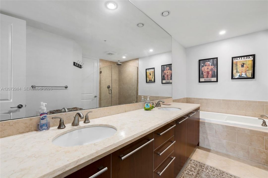 For Rent: $6,500 (2 beds, 2 baths, 1672 Square Feet)