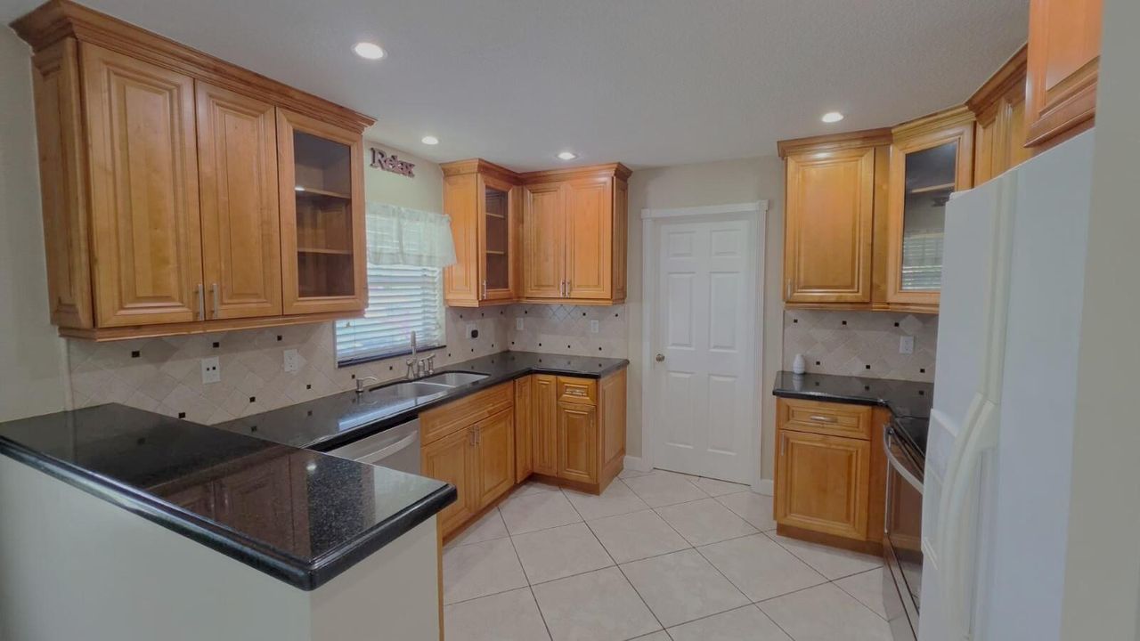 49372f0c-e25a-4c29-8403-638b71c43e43