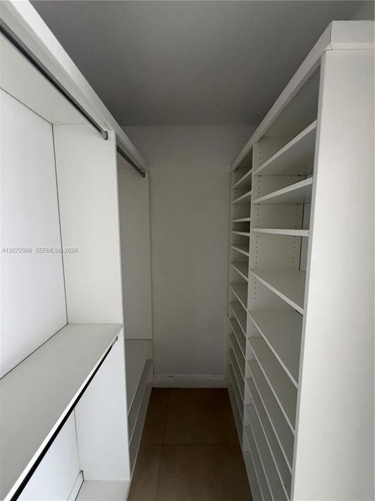 En Renta: $2,400 (2 camas, 2 baños, 1020 Pies cuadrados)