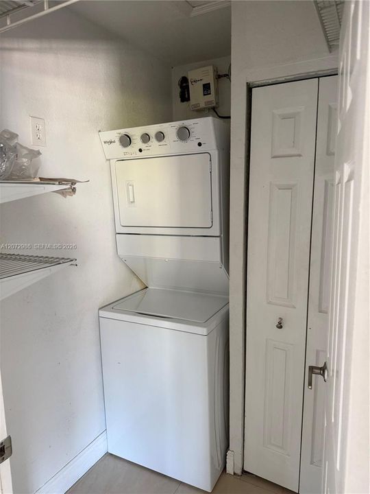 En Renta: $2,400 (2 camas, 2 baños, 1020 Pies cuadrados)