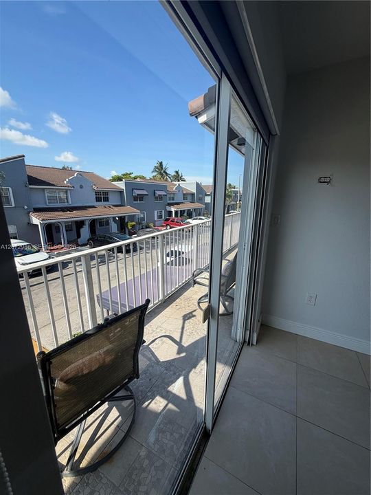 En Renta: $2,400 (2 camas, 2 baños, 1020 Pies cuadrados)