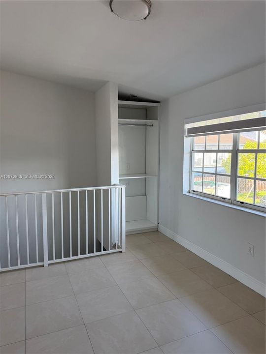 En Renta: $2,400 (2 camas, 2 baños, 1020 Pies cuadrados)
