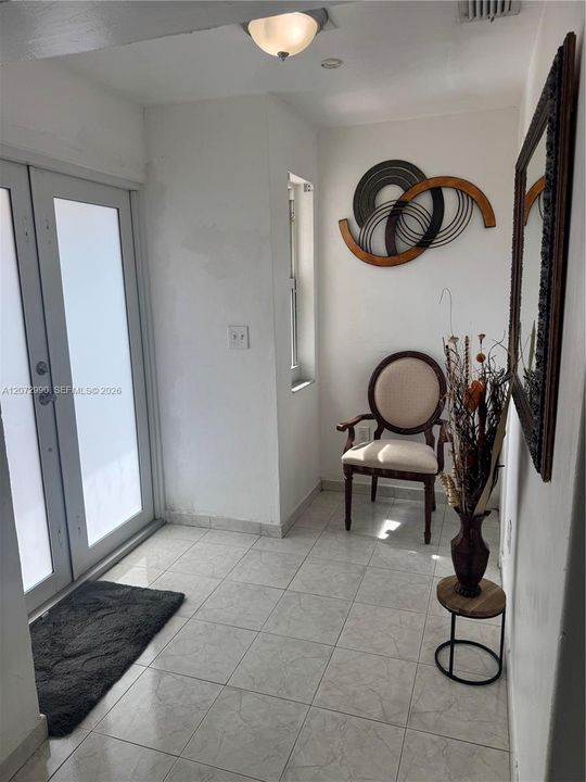 Activo con contrato: $685,000 (4 camas, 3 baños, 1699 Pies cuadrados)