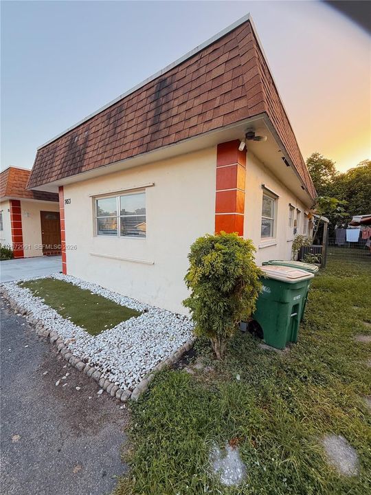 В аренду: $2,400 (2 спален, 2 ванн, 2402 Квадратных фут)