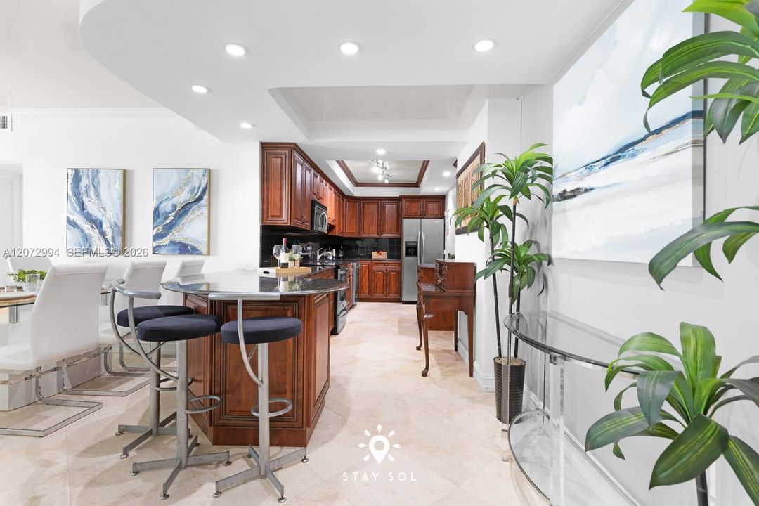 For Rent: $4,500 (2 beds, 2 baths, 1328 Square Feet)
