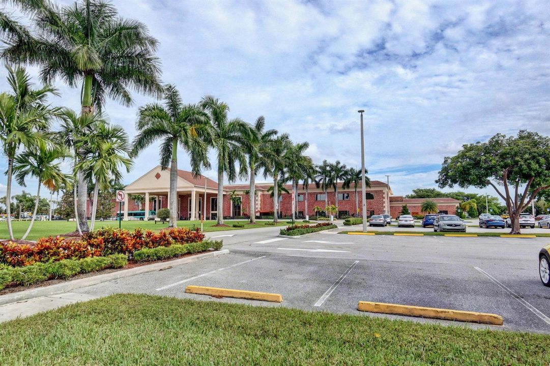 34-web-or-mls-Century Village (6)
