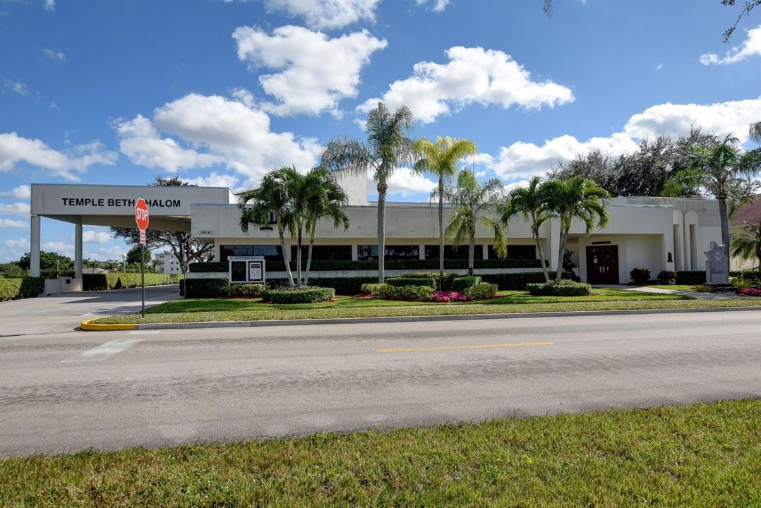 33-web-or-mls-Century Village (5)