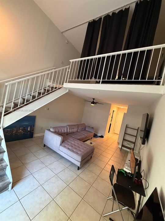 En Renta: $1,800 (1 camas, 1 baños, 801 Pies cuadrados)