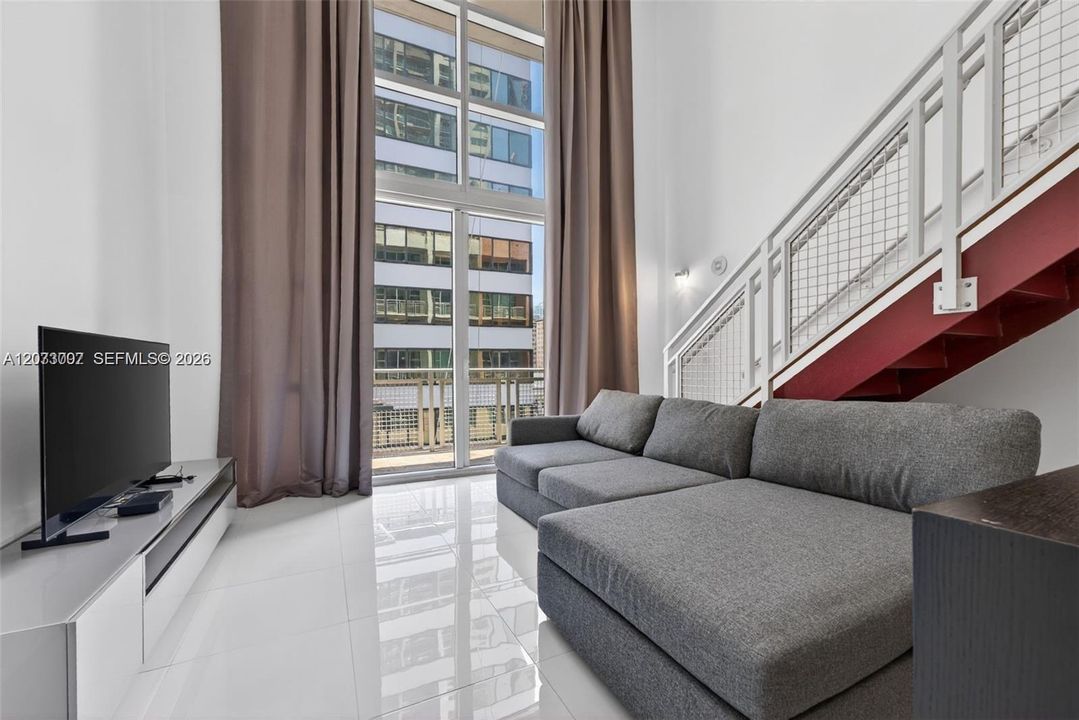 В аренду: $3,150 (1 спален, 1 ванн, 978 Квадратных фут)