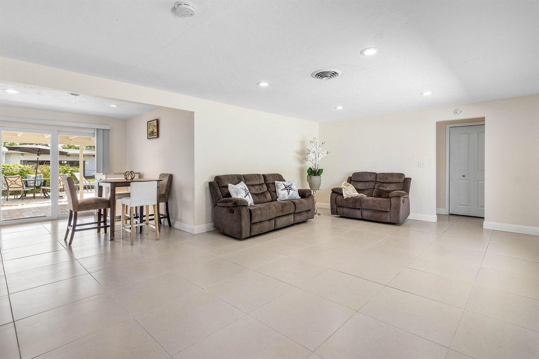 006-1620Southwest4thAvenue-PompanoBeach-