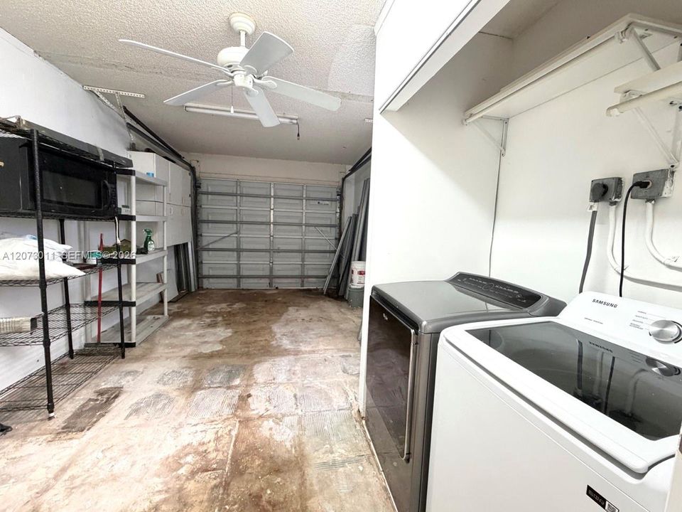 For Rent: $5,400 (5 beds, 3 baths, 1833 Square Feet)