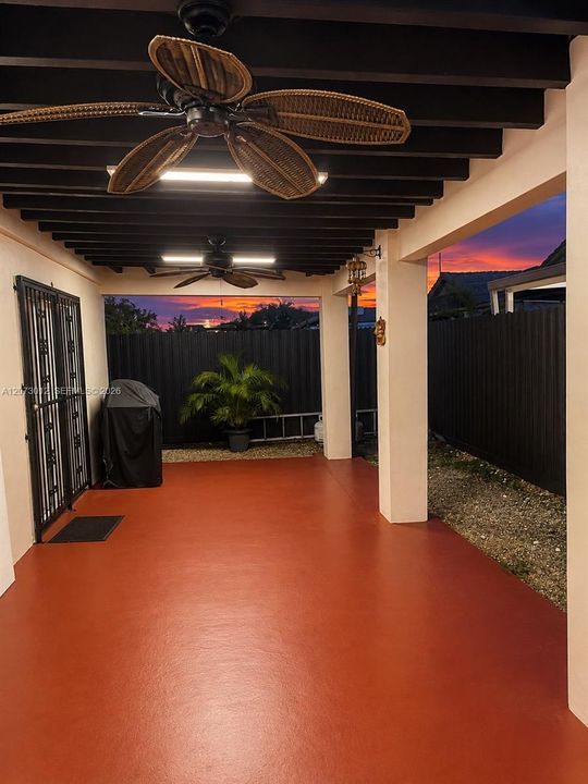 For Rent: $3,200 (3 beds, 2 baths, 1308 Square Feet)