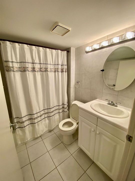 2nd bathroom