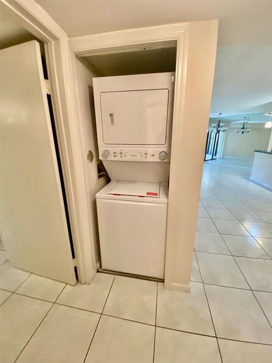washer & dryer