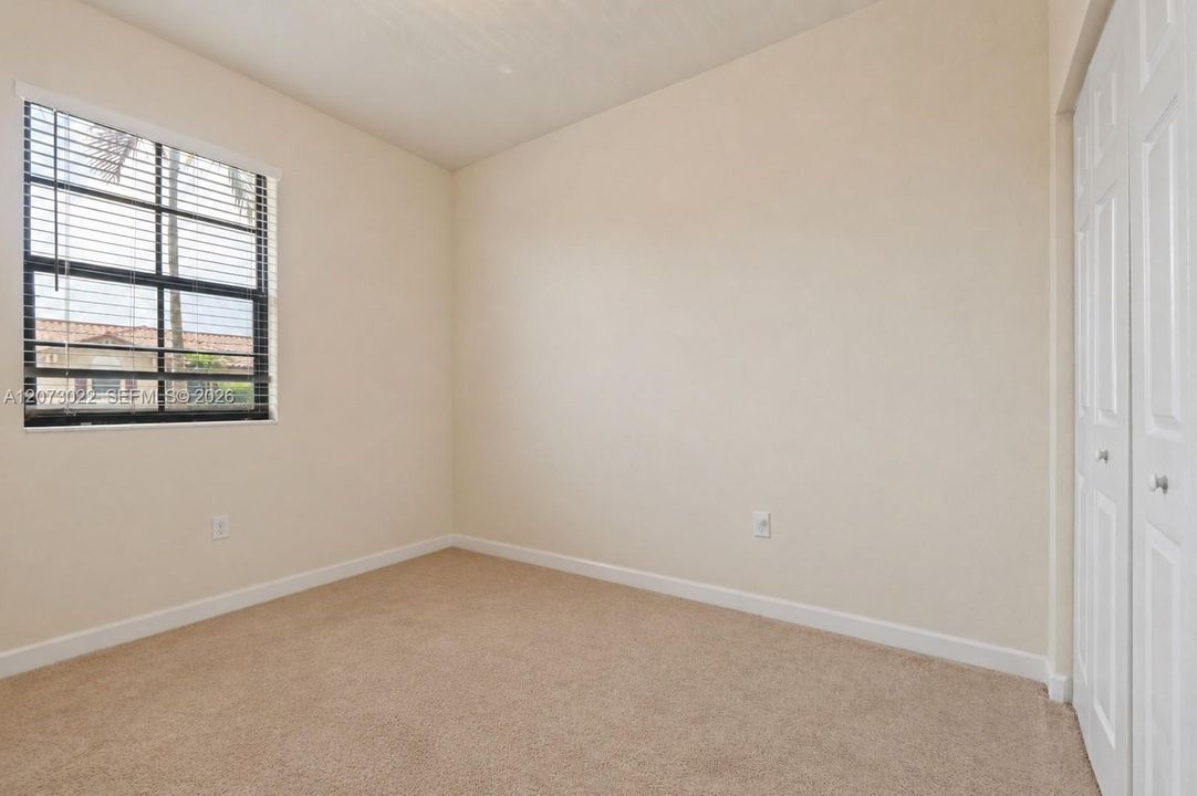 For Sale: $459,000 (3 beds, 2 baths, 1574 Square Feet)