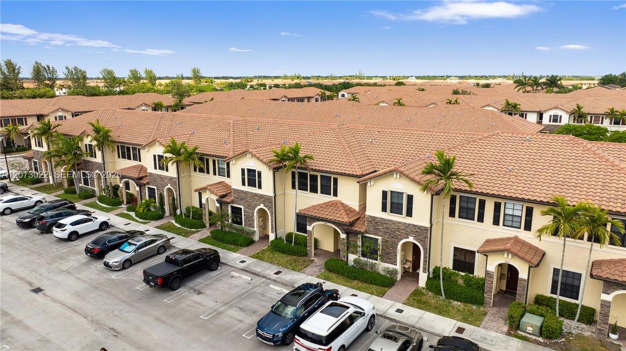 For Sale: $459,000 (3 beds, 2 baths, 1574 Square Feet)