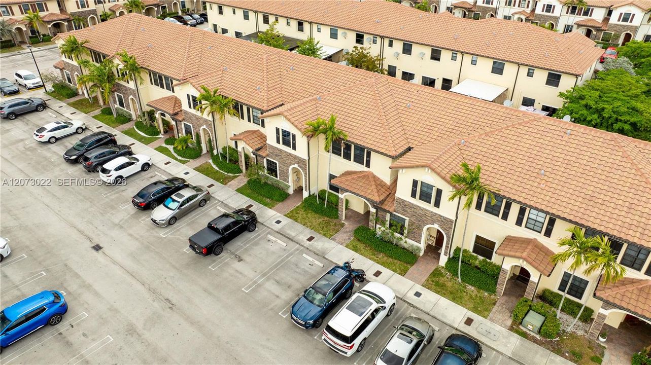 For Sale: $459,000 (3 beds, 2 baths, 1574 Square Feet)