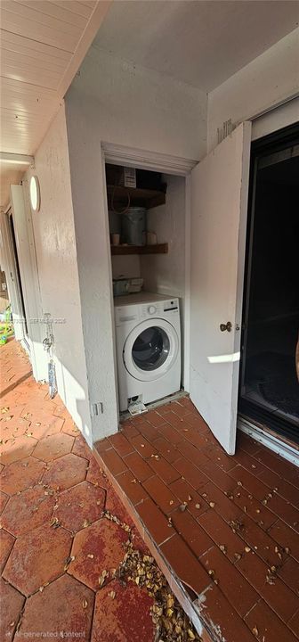 На продажу: $469,000 (3 спален, 2 ванн, 1290 Квадратных фут)