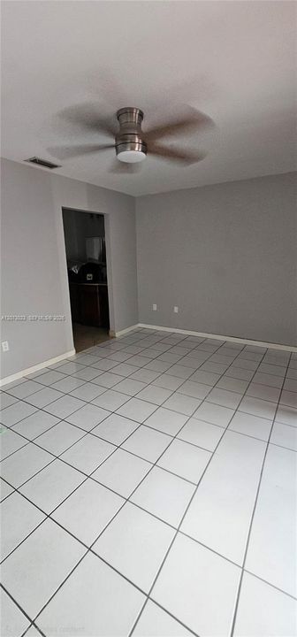 На продажу: $469,000 (3 спален, 2 ванн, 1290 Квадратных фут)