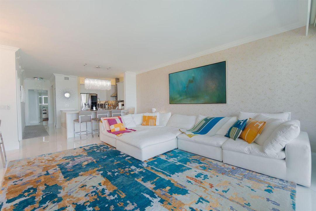Living Room (4)