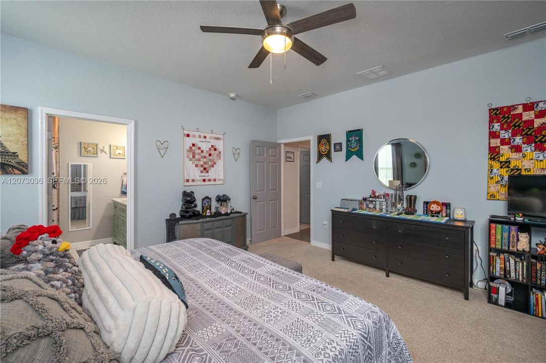 For Sale: $975,000 (6 beds, 4 baths, 0 Square Feet)