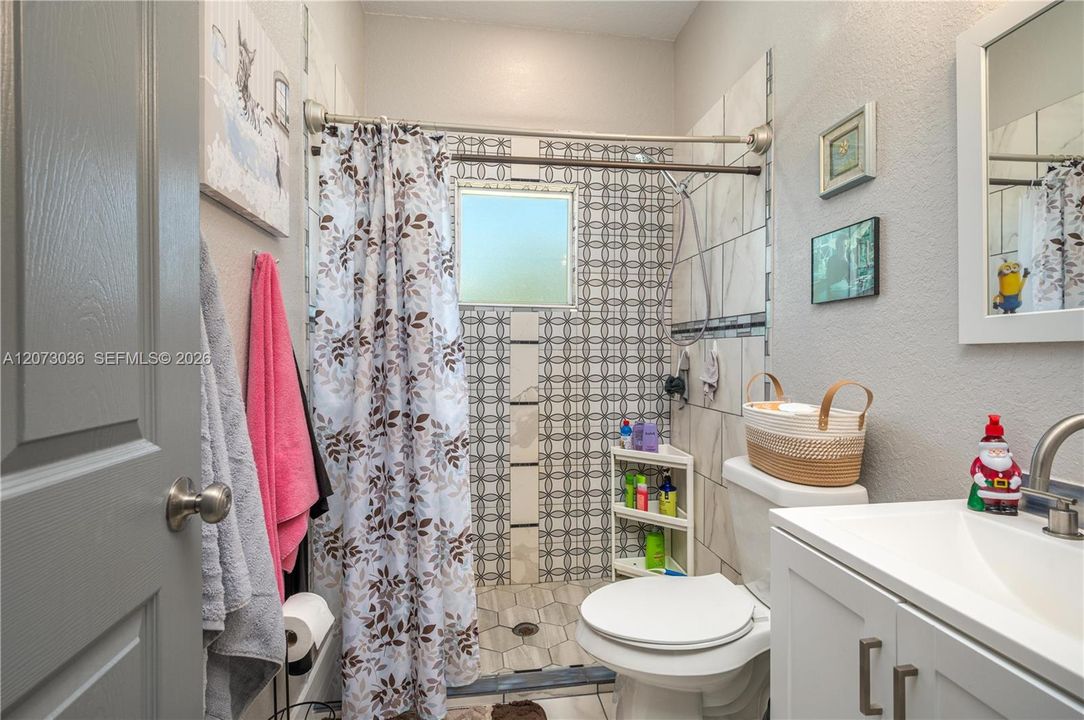 For Sale: $975,000 (6 beds, 4 baths, 0 Square Feet)