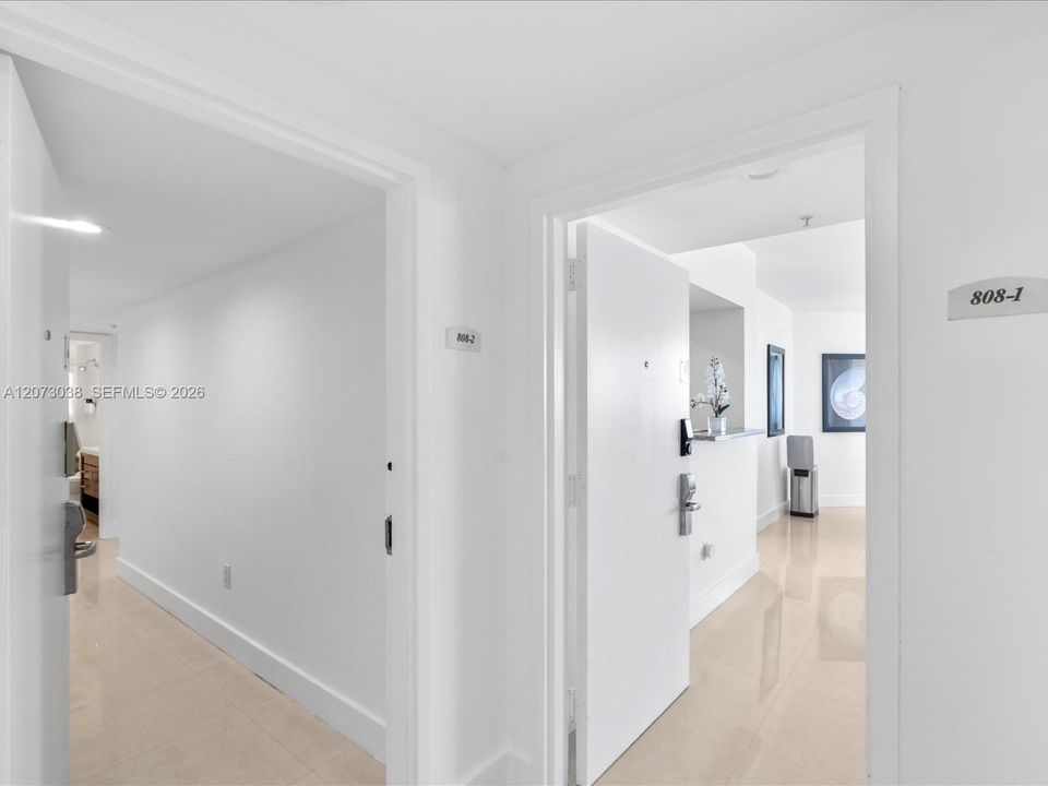 For Sale: $825,000 (3 beds, 3 baths, 1860 Square Feet)
