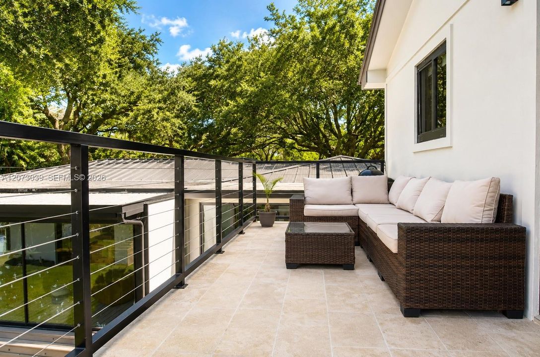 Guest House patio