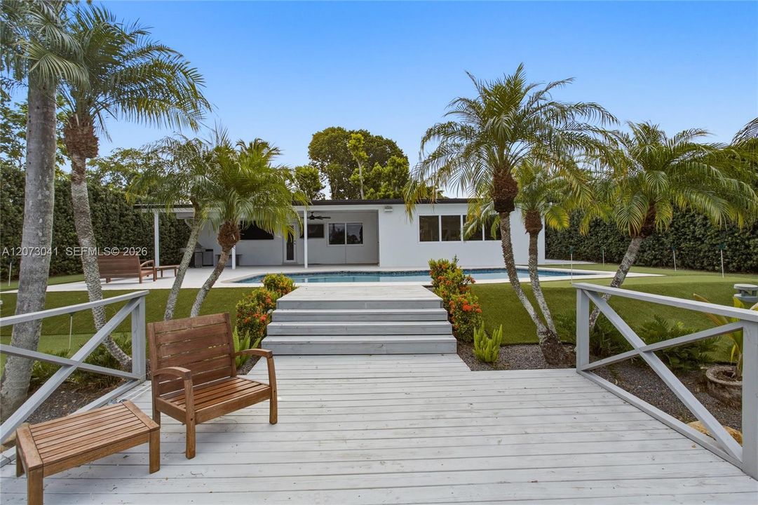 For Sale: $849,000 (3 beds, 2 baths, 1606 Square Feet)