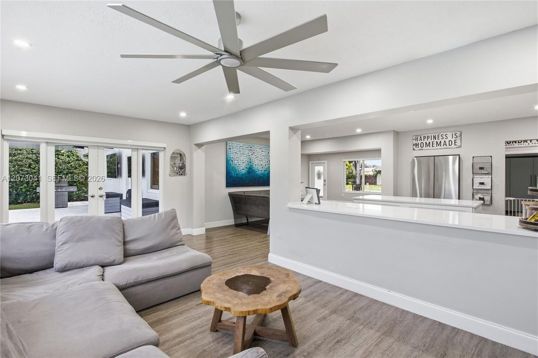 For Sale: $849,000 (3 beds, 2 baths, 1606 Square Feet)