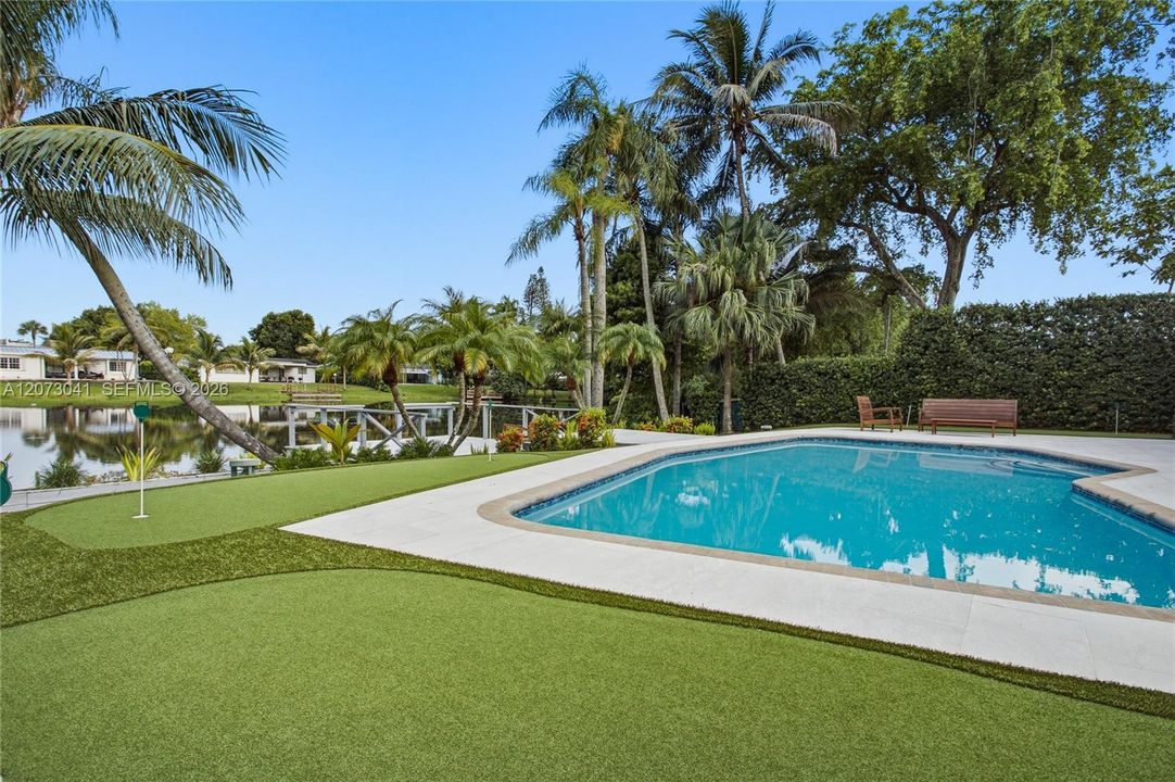 For Sale: $849,000 (3 beds, 2 baths, 1606 Square Feet)